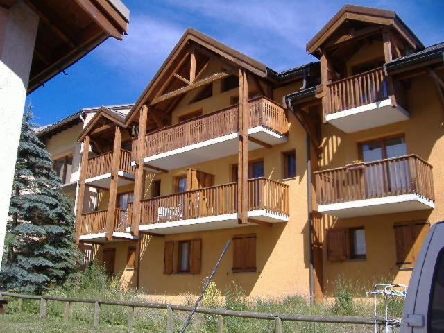 Trilocale Fronte Piste A Montgenevre Apartamento Exterior foto
